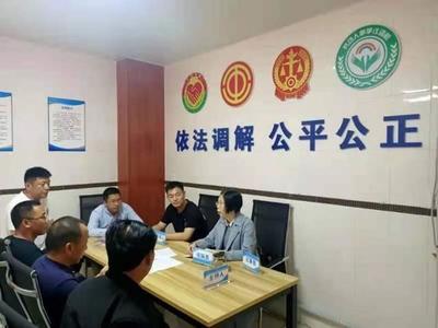 賀州工會(huì)創(chuàng)新打造“一小時(shí)法律服務(wù)圈” 讓法律咨詢觸手可及